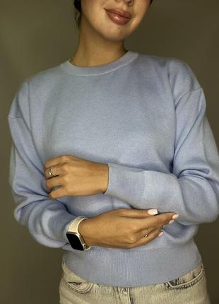 Женский голубой пуловер