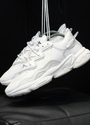 Adidas ozweego шикарные женские кроссовки адидас белые3 фото