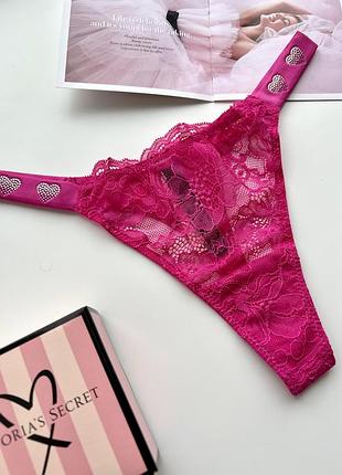 Мережевні стрінги з камінчиками victoria’s secret