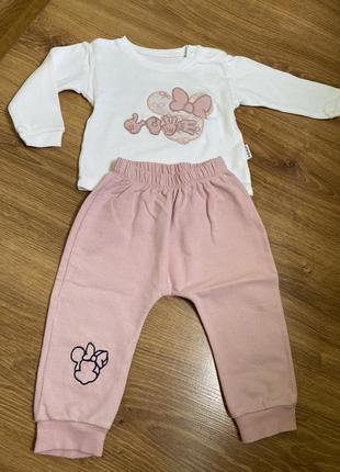Костюмчик з мікі для дівчинки
