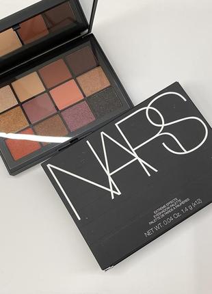 Ограниченная палитра теней для век nars extreme effect, 16.8g