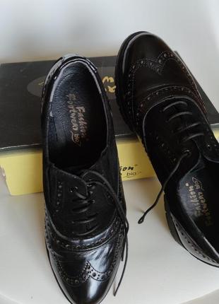 Классические полуботинки на шнуровке, лакированные туфли-броги, оксфорды кожаные, 25.5-26см9 фото
