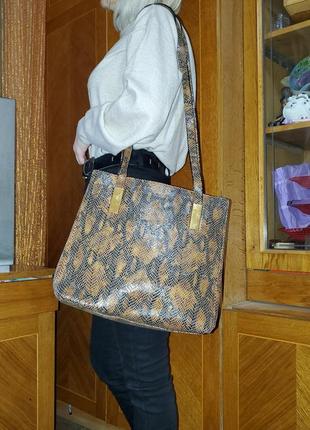 Брендова сумка шоппер зміїний тваринний принт натуральна шкіра elmani італія2 фото