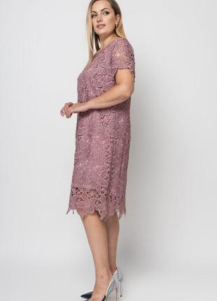 Нарядное пудровое платье а-силуэта с кружевом, больших размеров от 50 до 583 фото