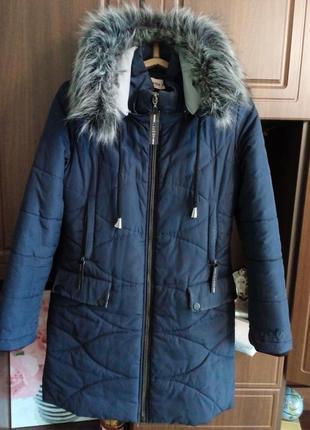 Женская длинная зимняя куртка