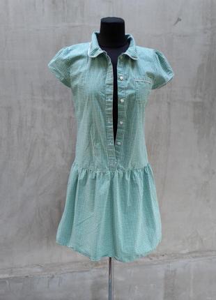 Сукня в клітинку