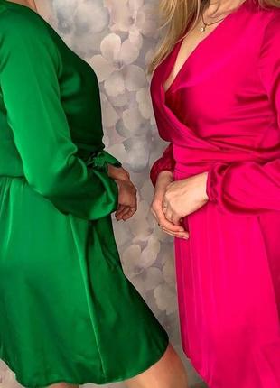 Однотонні сукні