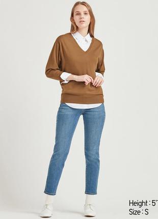 Мягкий теплый свитер uniqlo с шерсти мериноса