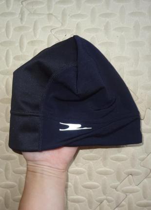Спортивна шапочка crane