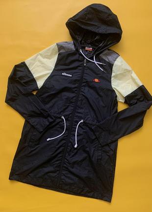 Вітровка ellesse