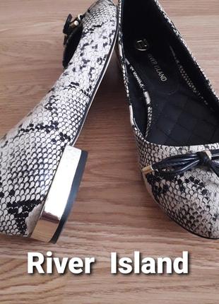 🔥🔥шикарные туфли р.39(25.5см)