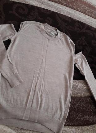 Дизайнерский тонкий шерстяной свитер айвори открытые плечи allsaints2 фото