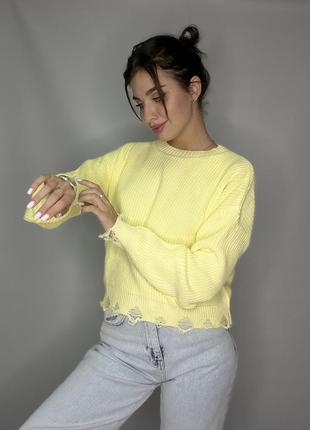 Жіночий жовтий светр3 фото