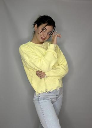 Жіночий жовтий светр8 фото