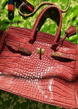 Рожева шкіряна сумка в стилі hermes birkin, під шкіру рептилії крокодила