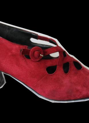 Винтажные замшевые туфли в стиле 30 х. венаж3 фото