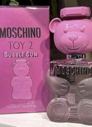 Moschino bubble gum 2