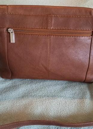 Отличная сумочка кросс - боди из натуральной воловьей кожи.6 фото