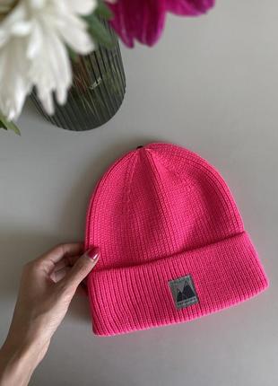 Вʼязані шапки zara