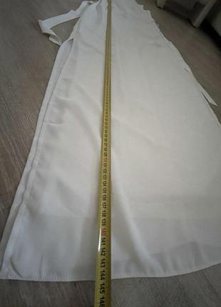 Длинное платье с вышивкой из бисера5 фото