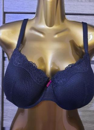 Шикарний бюстгальтер, розмір 90d
