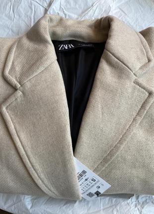 Новое пальто zara, светлый цвет, бежевый, s9 фото