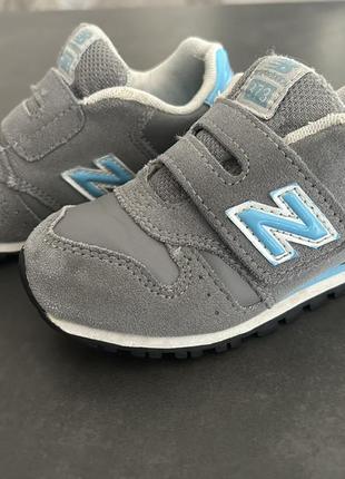 Кроссовки new balance 26