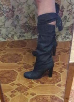 Итальянские джинсовые сапоги со стразами, на коже