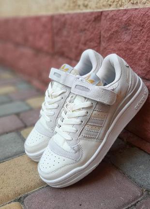 Adidas forum low молочные с серым кожа/замша