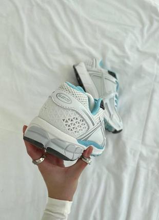 Женские кроссовки nike zoom vomero 5 white blue 36-372 фото