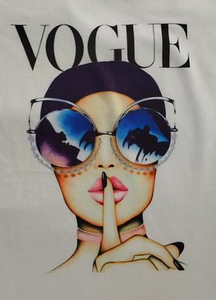 Футболка vogue