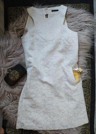 Неймовірна сукня sisley