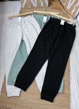 Штаны на флисе в сером, черном, оливковом цвете h&m 2024
