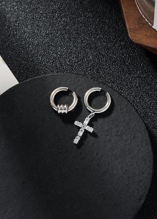 Кафи 2 шт хрест з камінням, асиметричні сережки без проколу на хрящ, срібне покриття 925 проби5 фото