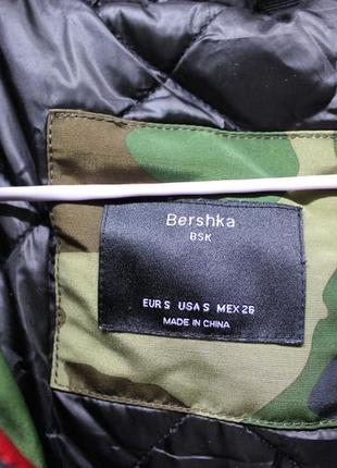 Bershka качественная женская куртка милитари стайл femme, камуфляж милитары парка3 фото