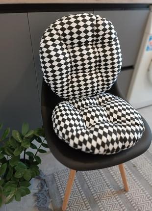 Подушка на стілець