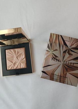 Хайлайтер bobbi brown luxe illuminating powder