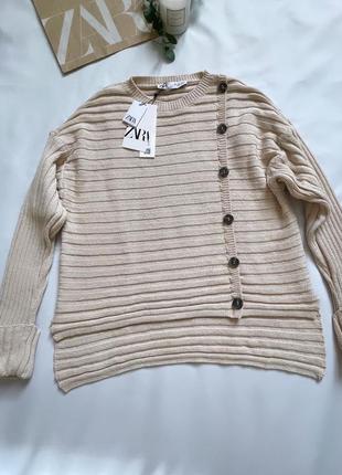 Стильный вязаный свитер zara