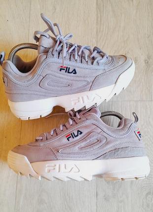 Женские кроссовки fila оригинал.