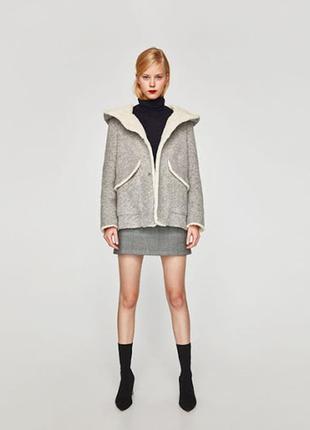 Трендовое весеннее 2020 стильное актуальное пальто меховушка с капюшоном zara3 фото