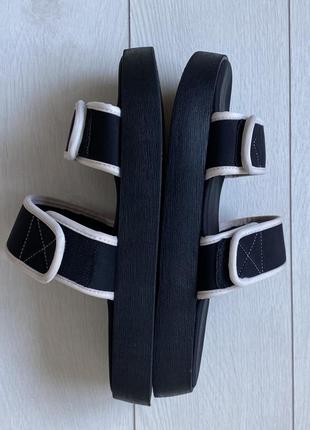 Шльопанці сланці текстильні на високій платформі шлепанцы на высокой платформе бренд primark