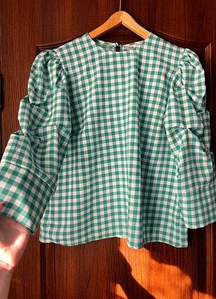 Легкая, яркая, блузка