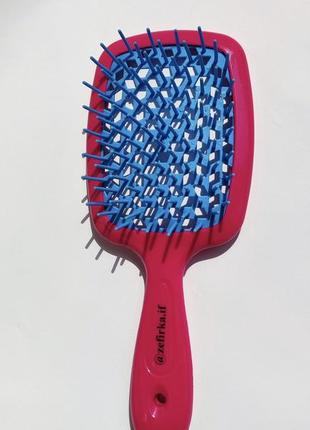 М'яка щітка для волосся малинова з синіми зубчиками в пакеті (щітка-браш, розчіска, масажна щітка)
