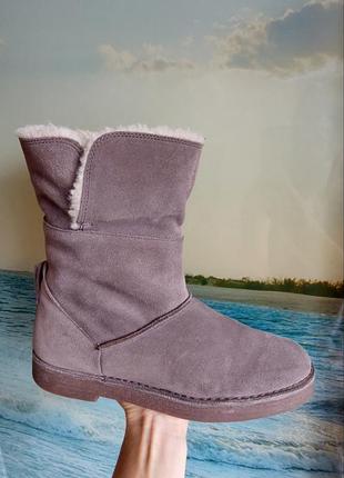 Замшевые утепленные женские сапоги clarks cushion