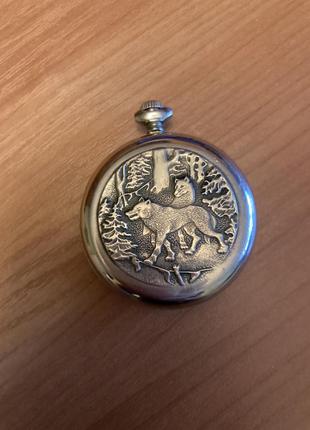 Годинник карманные молния волки ссср