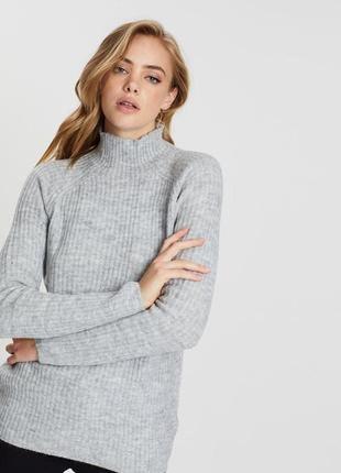Базовый серый вязаный свитер в рубчик. свитер/гольф вязаный оверсайз only s-m