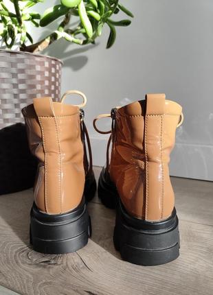 Ботинки le'berdes из лакированной кожи коричневые5 фото