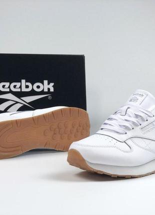 Женские кроссовки reebok classic термо