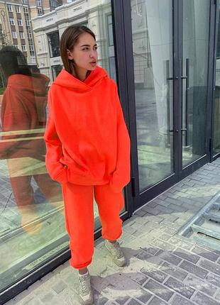 Костюм жіночий 🧡2 фото