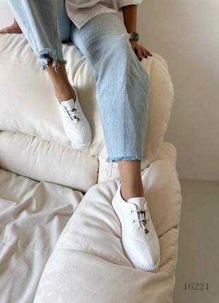 Белые кожаные стеганые туфли оксфорды на шнурках шнуровке толстой подошве2 фото